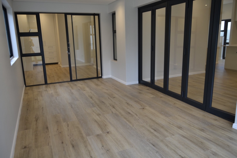 3 Bedroom Property for Sale in Somerset Lakes Western Cape